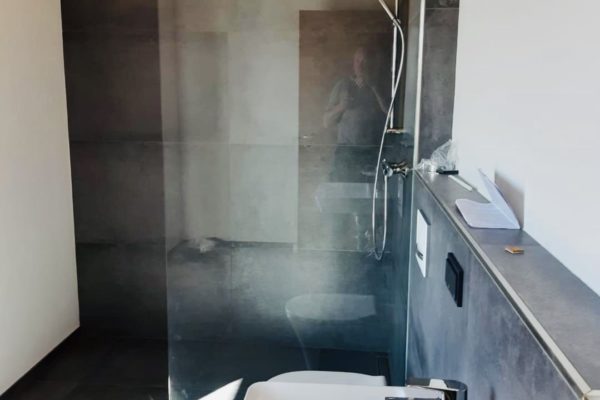 0596B06E-ADE8-4B7C-9A34-B11147FBB986