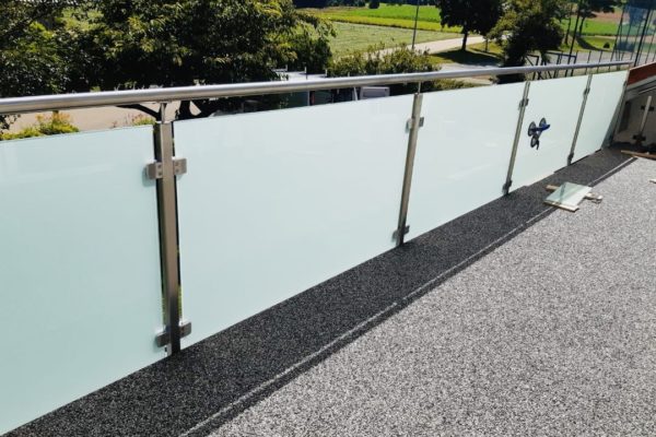 Brüstungsverglasung Outdoor